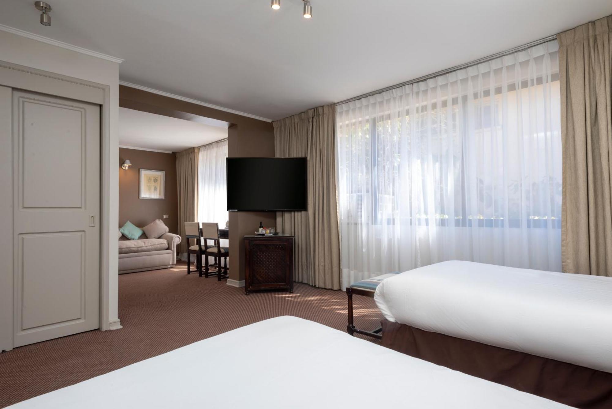 Teclados Hotel Santiago Kültér fotó